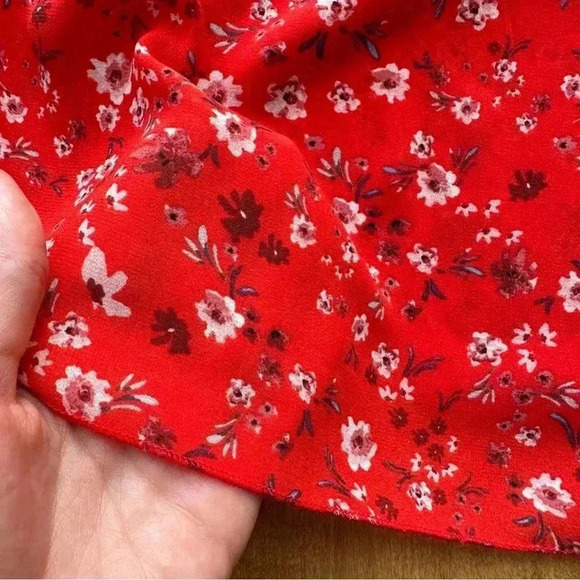 TOBI Red Floral Smocked Tassel Across the Shoulder Blouse, Size Medium - Picture 9 of 16